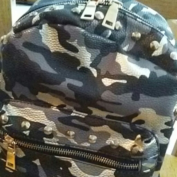 Aldo Mini Backpack - Picture 4 of 5